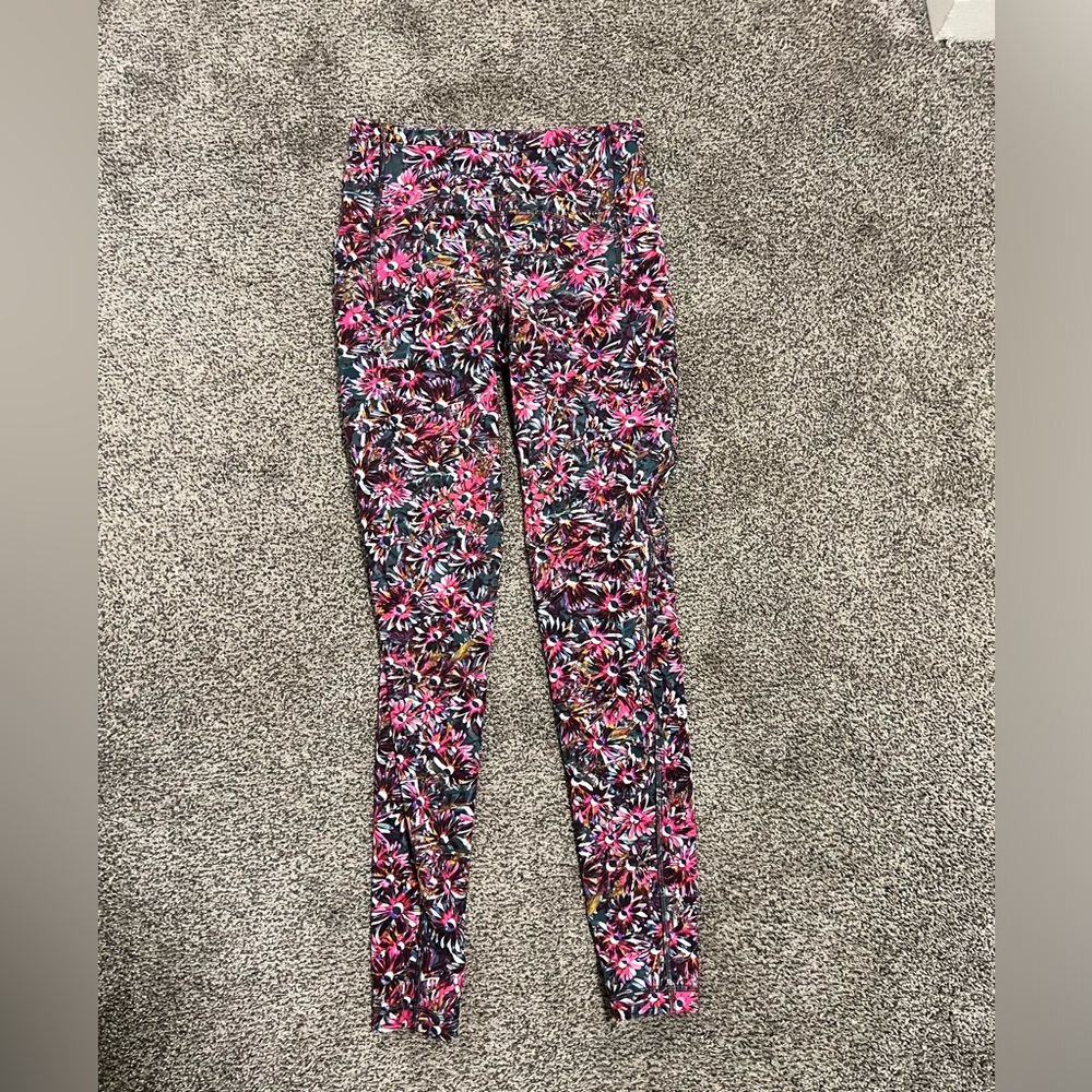 lululemon size 4 leggings